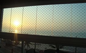 Belissimo Apartamento Frente Mar